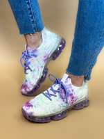 Christina Sneaker in Lavender - Maple Row Boutique 