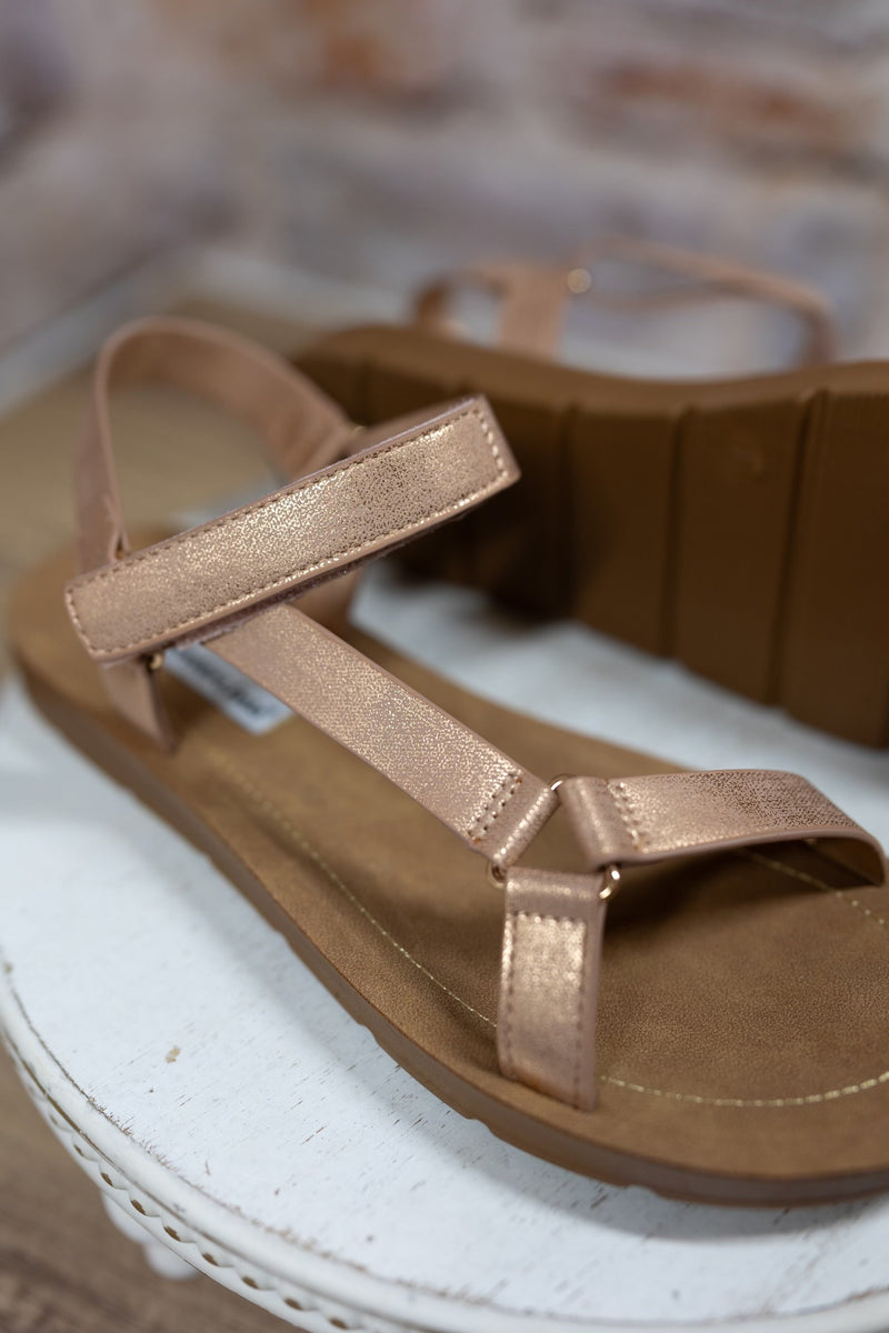 Annleigh Sandal in Gold - Maple Row Boutique 
