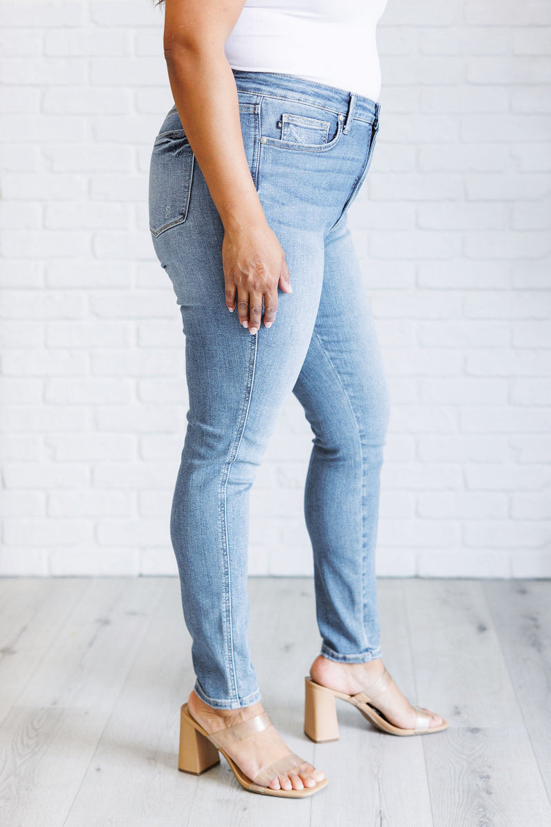 Justine High Rise Control Top Contrast Wash Skinny Jeans - Maple Row Boutique