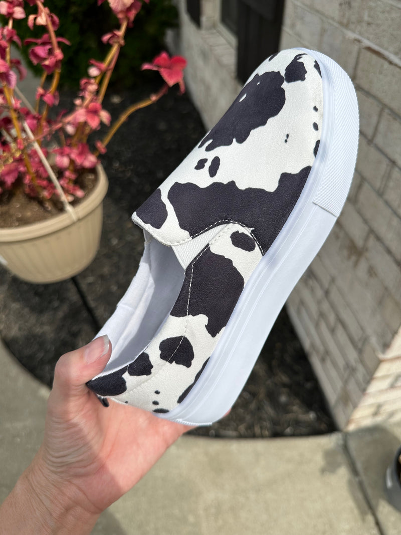 Cow Pattern Slides - Maple Row Boutique 