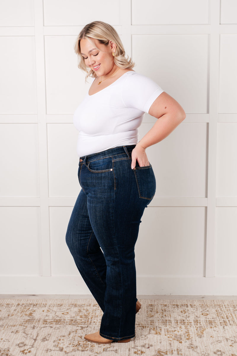Alaina High Rise Classic Straight Jeans - Maple Row Boutique