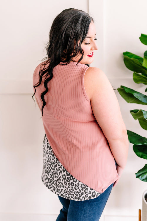 Animal Print Sleeveless Top In Dusty Rose & Gray