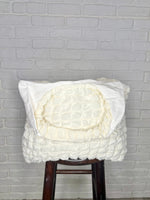 Day Out Cloud Tote Bag In Cream - Maple Row Boutique