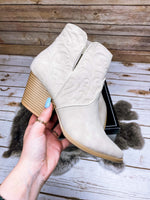 Kelsie Cowgirl Boot in Sand - Maple Row Boutique 