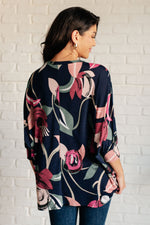 Float On Floral Top - Maple Row Boutique 