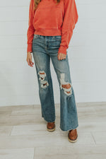 Blakeley Distressed Jeans - Maple Row Boutique 