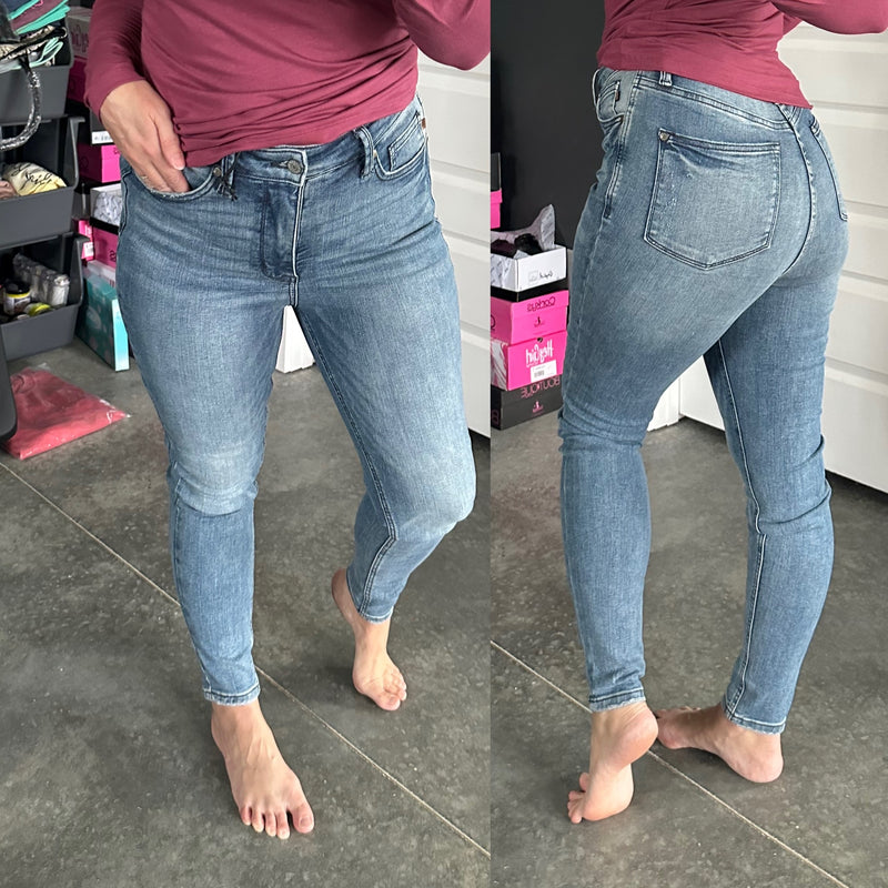 Veronica High Rise Control Top Vintage Skinny Jeans - Maple Row Boutique 