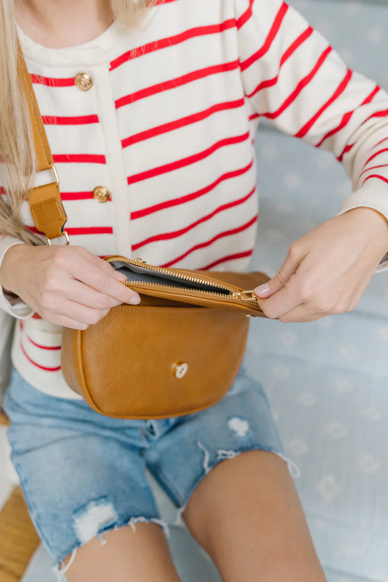 Holly Foldover Crossbody - Maple Row Boutique