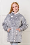Kids Oversized Hoodie Blanket in Grey Stars - Maple Row Boutique
