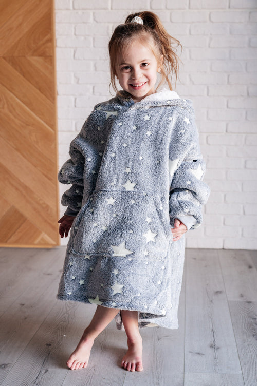 Kids Oversized Hoodie Blanket in Grey Stars - Maple Row Boutique