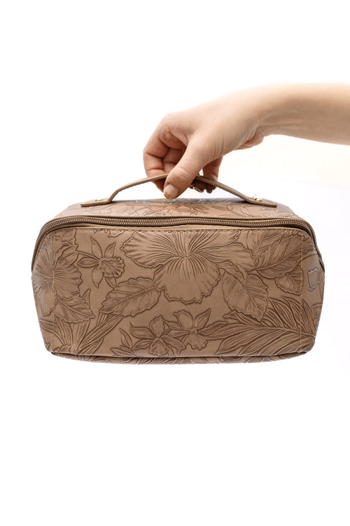 Life In Luxury Large Capacity Cosmetic Bag in Cream - Maple Row Boutique