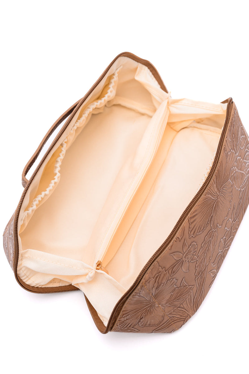Life In Luxury Large Capacity Cosmetic Bag in Cream - Maple Row Boutique