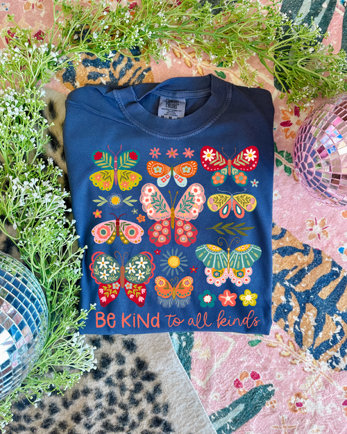 Be Kind to all Kinds Graphic Tee - Maple Row Boutique
