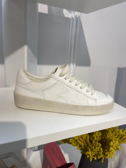 Alex Clean White Sneaker - Maple Row Boutique 