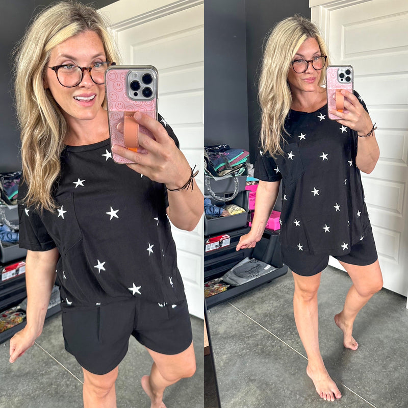 Star Print Pocket Tee In Black - Maple Row Boutique 