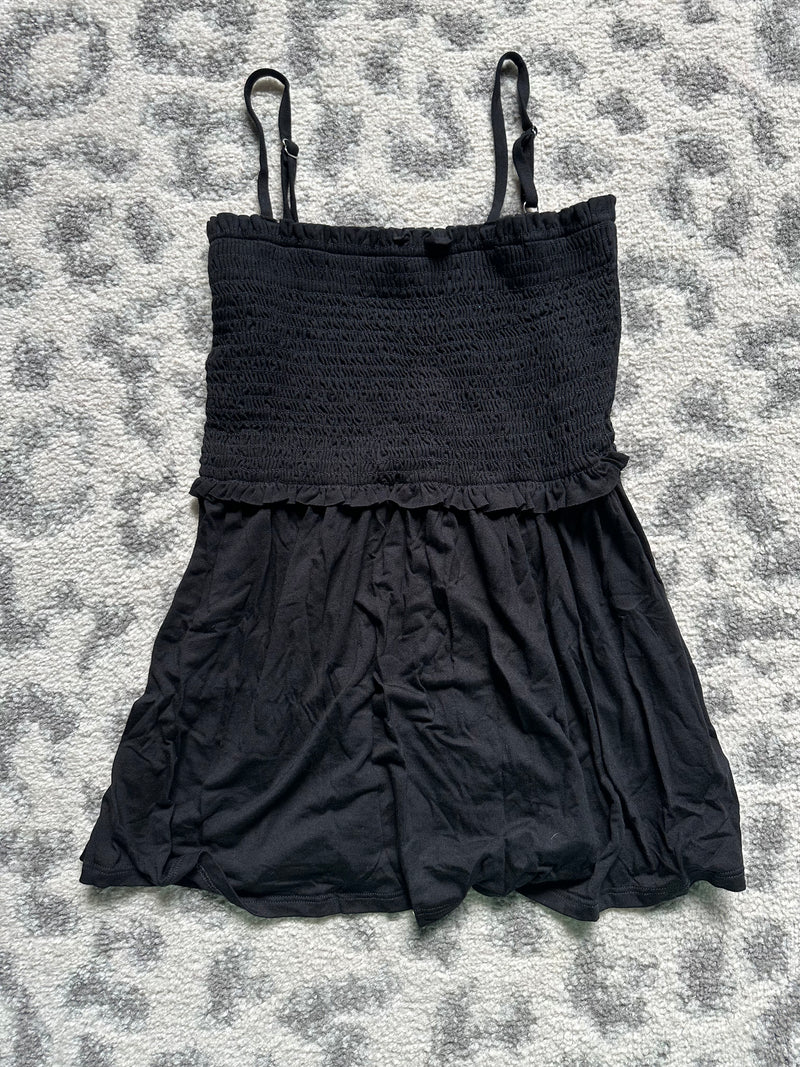 Sleeveless Smocked Top In Black - Maple Row Boutique 