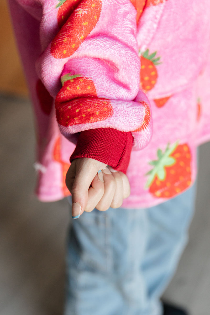 Kids Oversized Hoodie Blanket in Strawberry - Maple Row Boutique