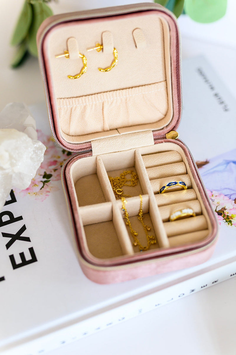 Kept and Carried Velvet Jewlery Box in Mauve - Maple Row Boutique 