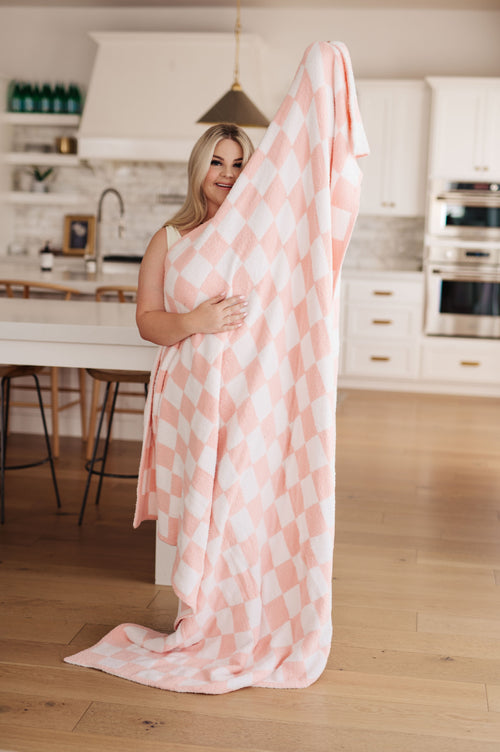 PREORDER: Penny Blanket in Pink - Maple Row Boutique 