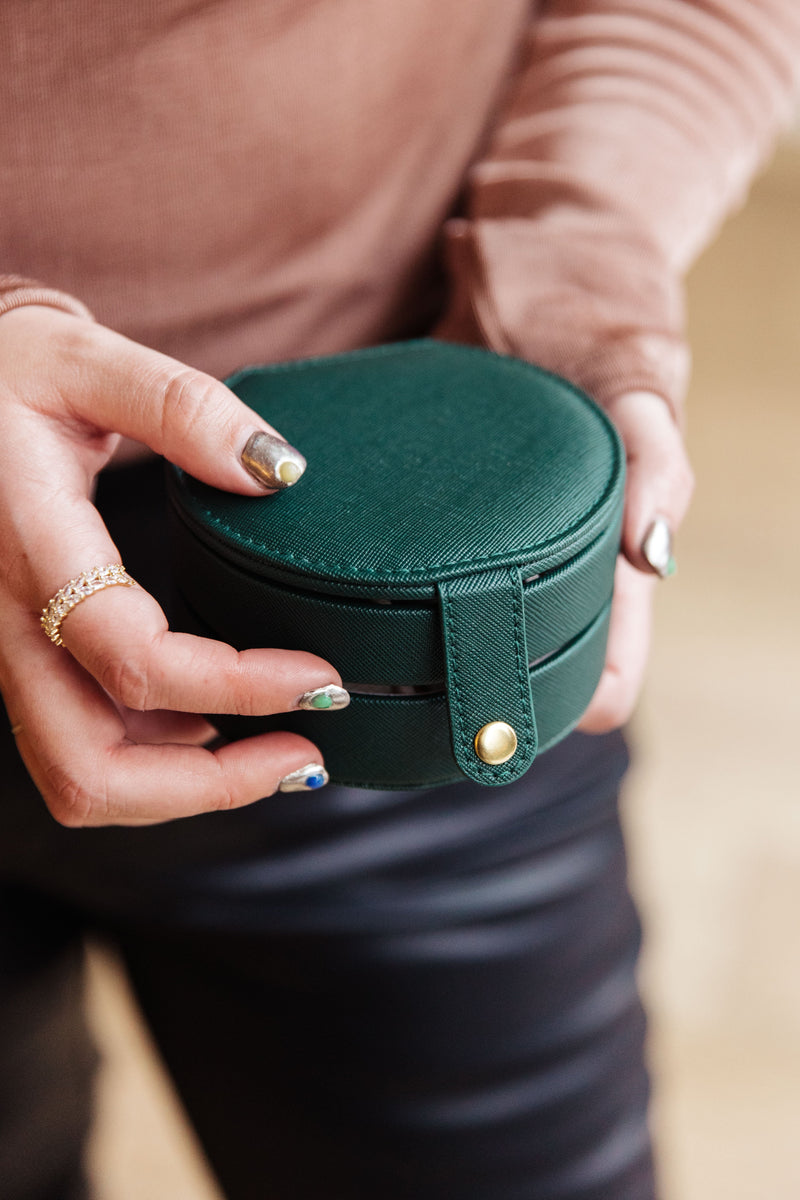 Circular Travel Jewelry Case in Green - Maple Row Boutique 