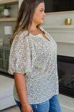 Fancy Me Floral Button Down - Maple Row Boutique 