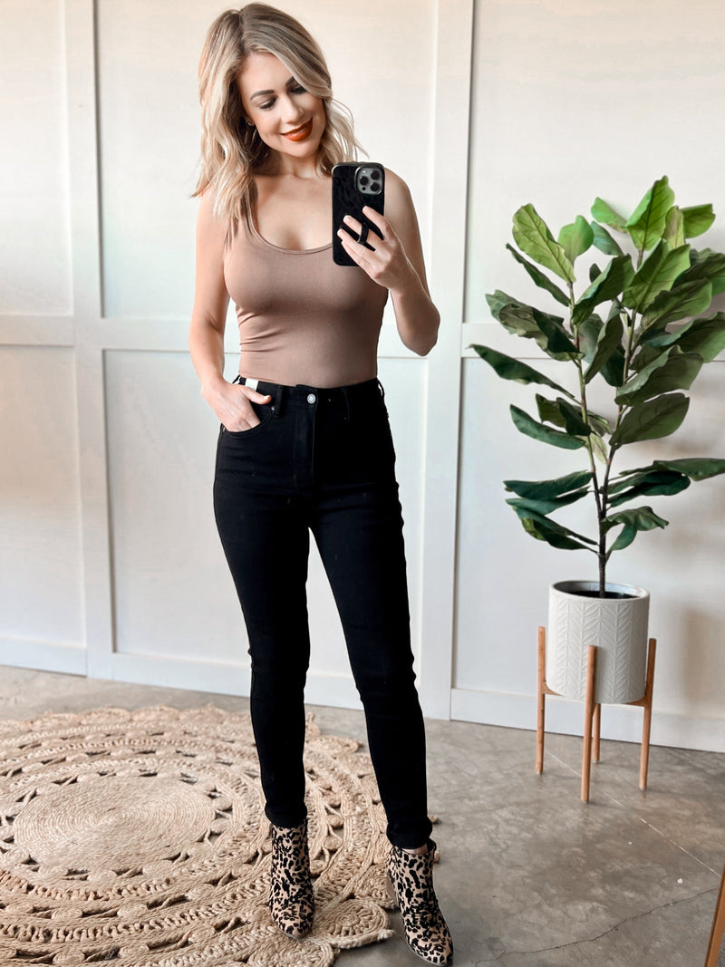 Tummy Control Classic Skinny Black Judy Blue Jeans - Maple Row Boutique 