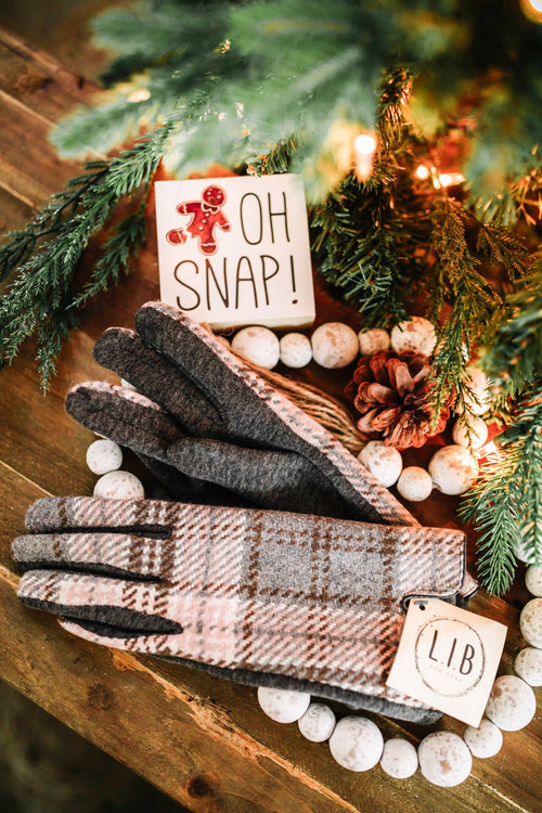 11.24 Chic Smart Touch Plaid Gloves 11.24 - Maple Row Boutique 