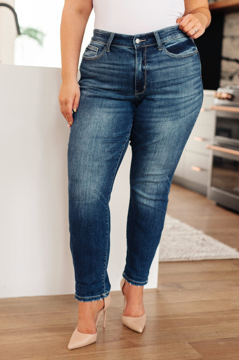 London Midrise Cuffed Boyfriend Jeans - Maple Row Boutique 