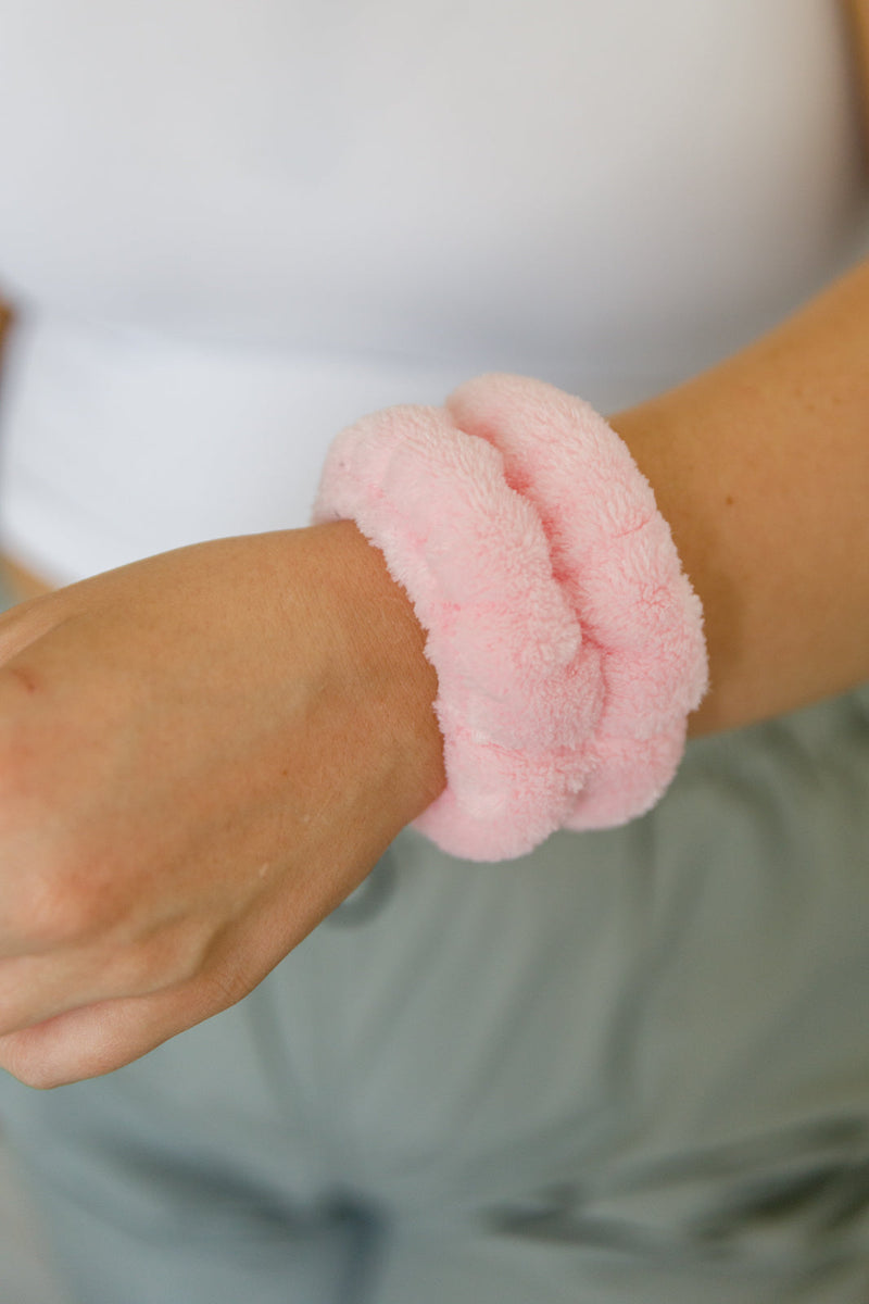 Lost in the Moment Headband and Wristband Set in Pink - Maple Row Boutique 