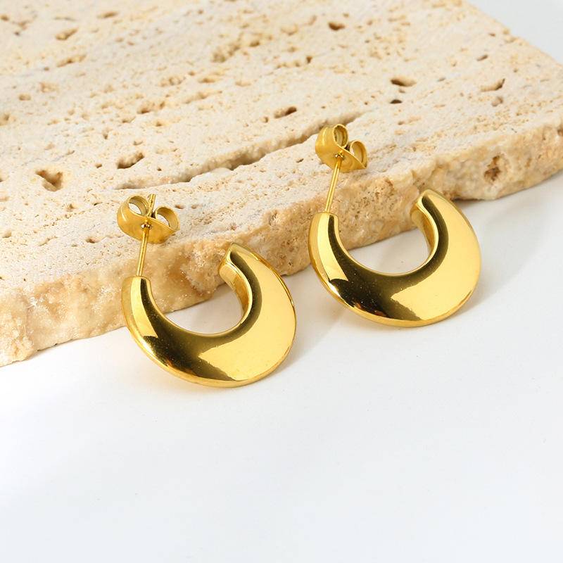 16K Gold Plated C-Shaped Stud Earrings (With Box) - Maple Row Boutique 