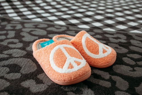 Babe Slippers - Maple Row Boutique 
