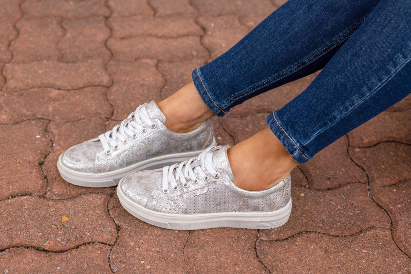Corky’s Down Time Sneaker - Maple Row Boutique 